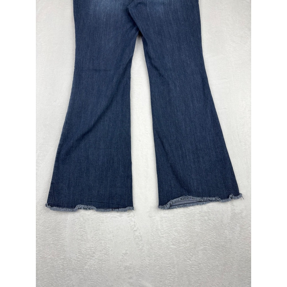Democracy Ab Technology Womens 16 Jeans Medium Grungy Wash Distressed Hem - Picture 7 of 9
